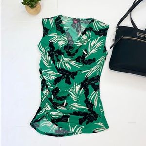 Vince Camuto Green Floral Tank